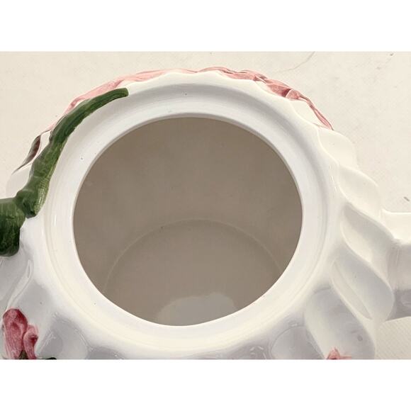 Teapot-Pacific Rim-White-Pink Roses-Green Leaves-Embossed-Holds 4 Cups - Picture 7 of 14